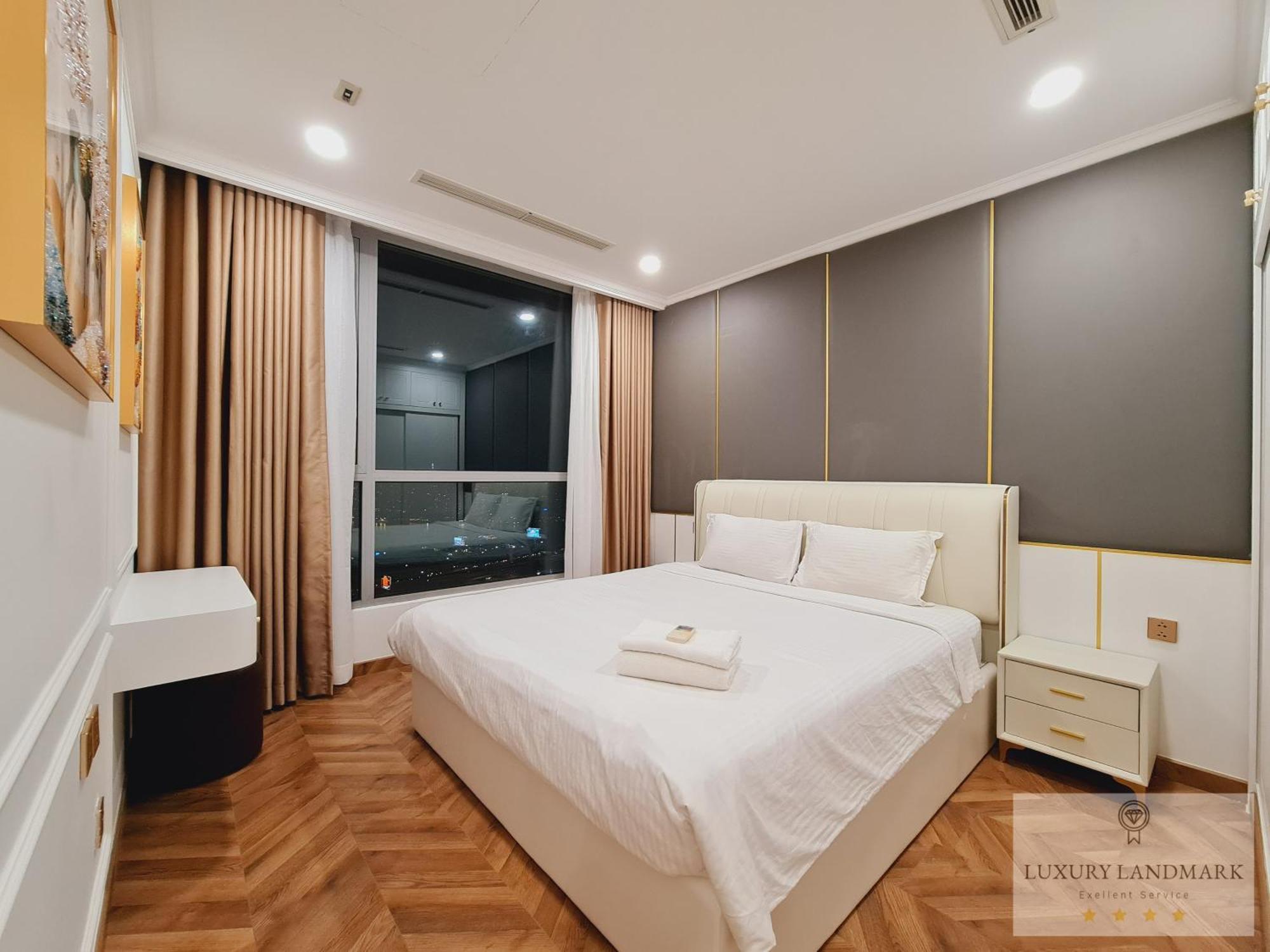 Sky Park - Vinhomes Central Park Appart hôtel 4*